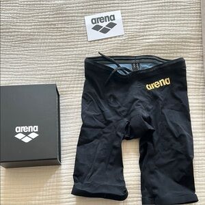 Mens Arena power skin carbon air 2.  Size 24.  Worn once